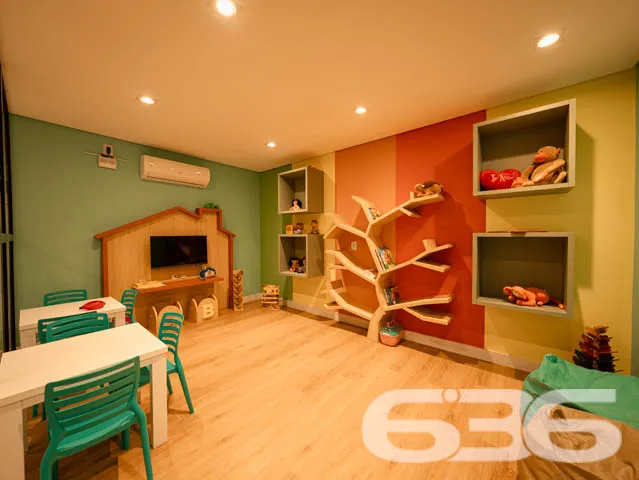 Descubra o Excepcional: Cobertura Plana no Coração