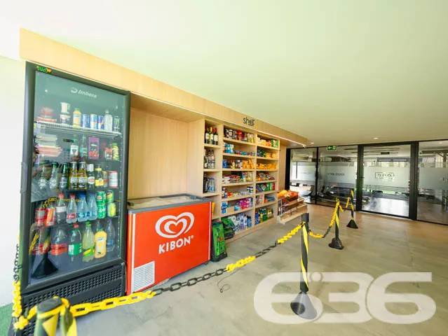 Descubra o Excepcional: Cobertura Plana no Coração