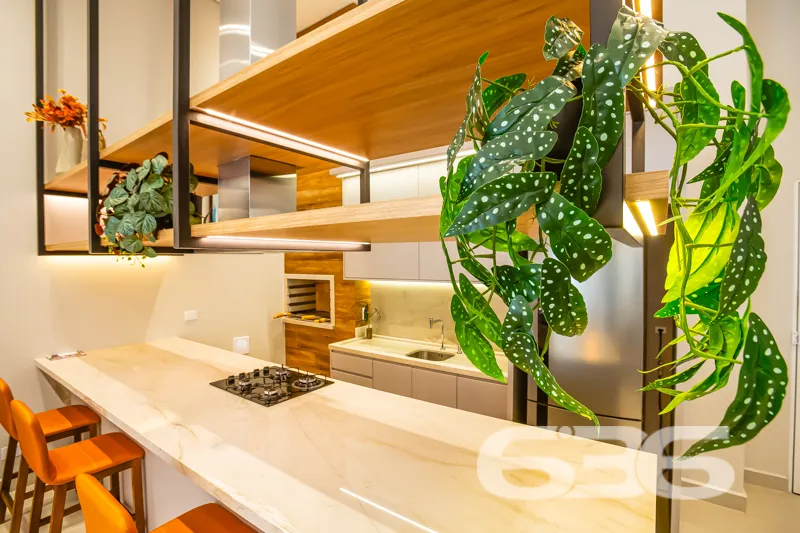 Descubra o Excepcional: Cobertura Plana no Coração