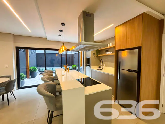 Apartamento à venda no Bom Retiro, Joinville, com 