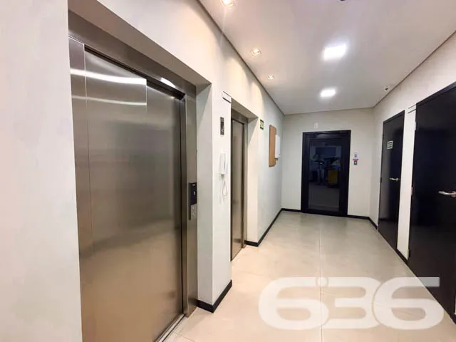 Apartamento à venda no Bom Retiro, Joinville, com 