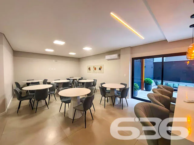 Apartamento à venda no Bom Retiro, Joinville, com 