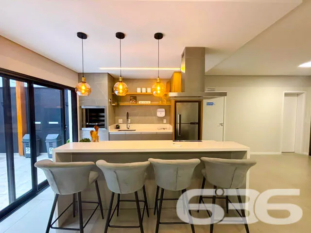 Apartamento à venda no Bom Retiro, Joinville, com 