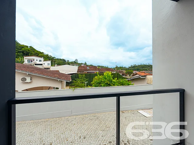 VENDE-SE SOBRADO EM CONDOMÍNIO FECHADO

Procurando