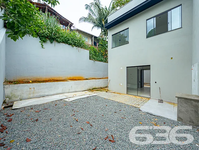 VENDE-SE SOBRADO EM CONDOMÍNIO FECHADO

Procurando