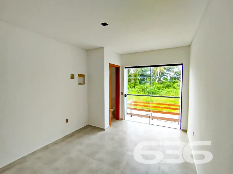 Sobrado novo com 2 suítes à venda em São Francisco