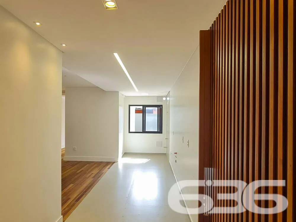 Descubra um mundo de elegância e conforto no coraç