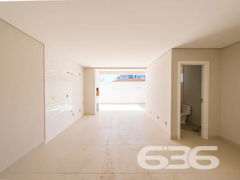 Apresentamos este sofisticado apartamento localiza