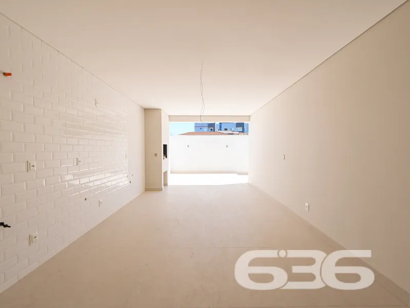 Apresentamos este sofisticado apartamento localiza