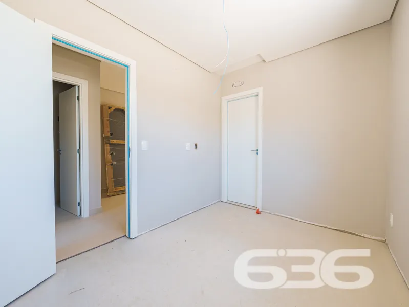 Apresentamos este sofisticado apartamento localiza