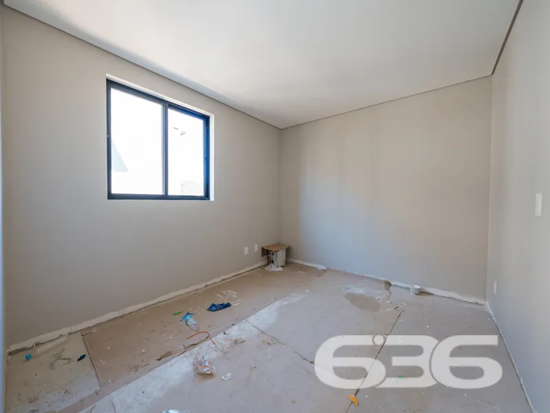 Apresentamos este sofisticado apartamento localiza