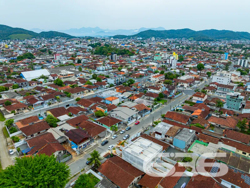 Apresentamos uma oportunidade imperdĂvel para adqu