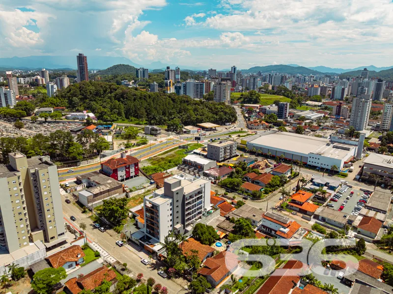Apartamento à venda no Anita Garibaldi, Joinville,