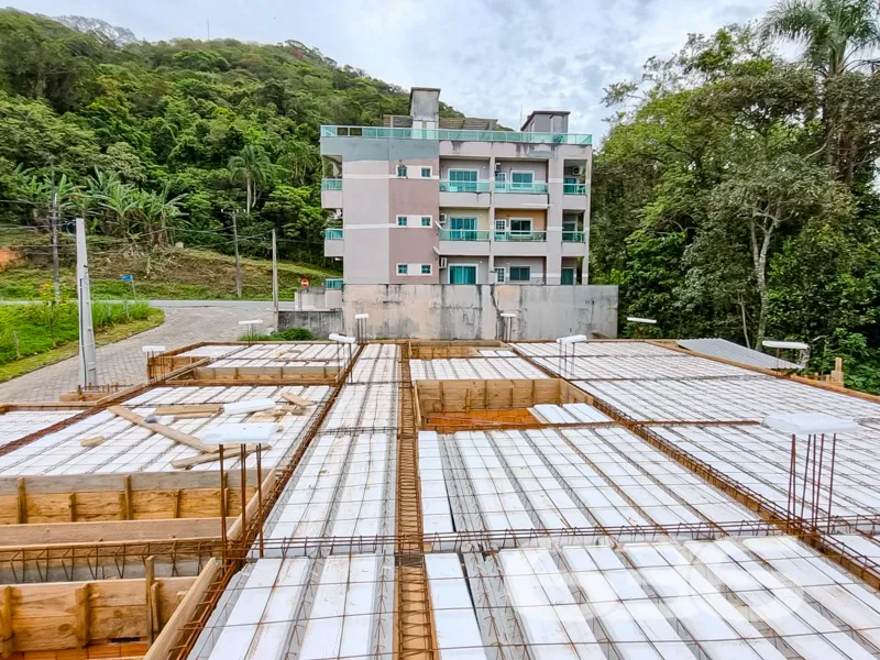 Sobrado à venda no bairro Ubatuba, São Francisco d