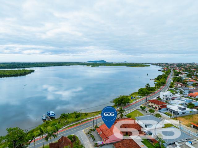 Residência - Costeira - Balneário Barra do Sul