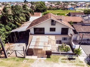 Residência - Centro - Balneário Barra do Sul
