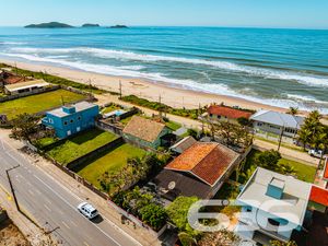 Residência - Salinas - Balneário Barra do Sul