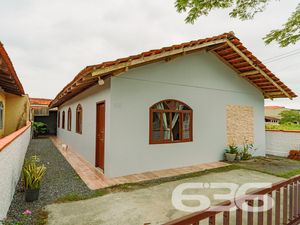 Residência - Costeira - Balneário Barra do Sul