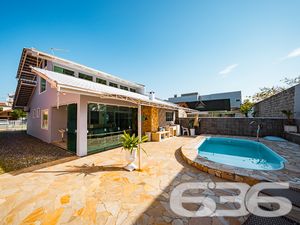 Residência - Pinheiros - Balneário Barra do Sul