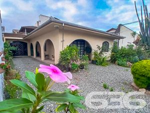 ResidĂȘncia - Guanabara - Joinville