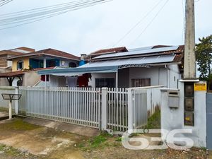 Residência - Paranaguamirim - Joinville