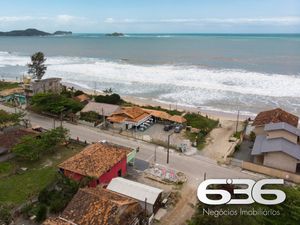 Residência - Salinas - Balneário Barra do Sul