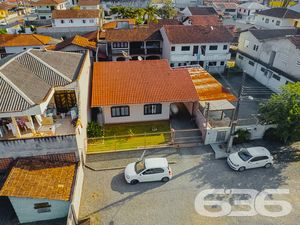 ResidĂȘncia - Jardim IririĂș - Joinville