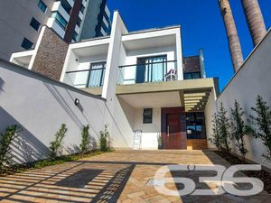 Residência - Santo Antônio - Joinville