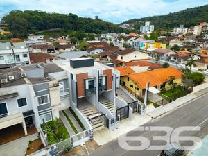 Residência - Saguaçu - Joinville