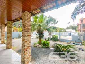 Residência - Ubatuba - São Francisco do Sul