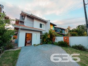 Residência - Espinheiros - Joinville