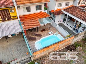 Residência - Espinheiros - Joinville