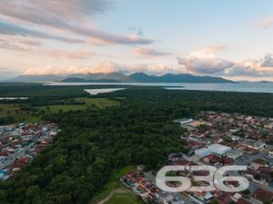 Residência - Espinheiros - Joinville