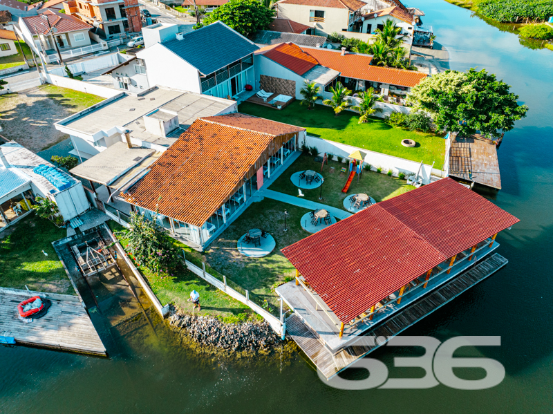 Foto de Casa Térrea Balneário Barra do Sul Centro 03018980