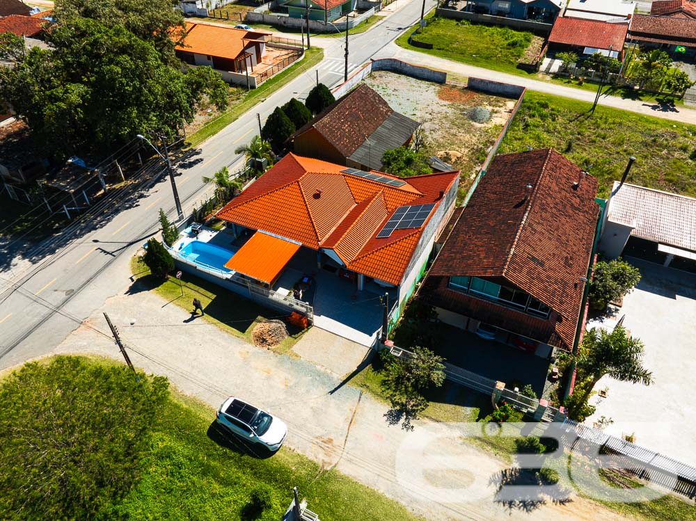 Foto de Casa Térrea Balneário Barra do Sul Pinheiros 03015760