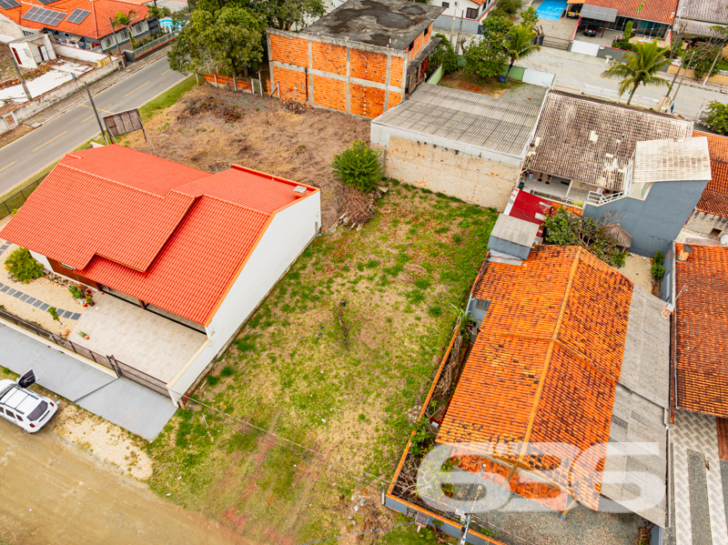 Terreno à venda no Pinheiros, Balneário Barra do S