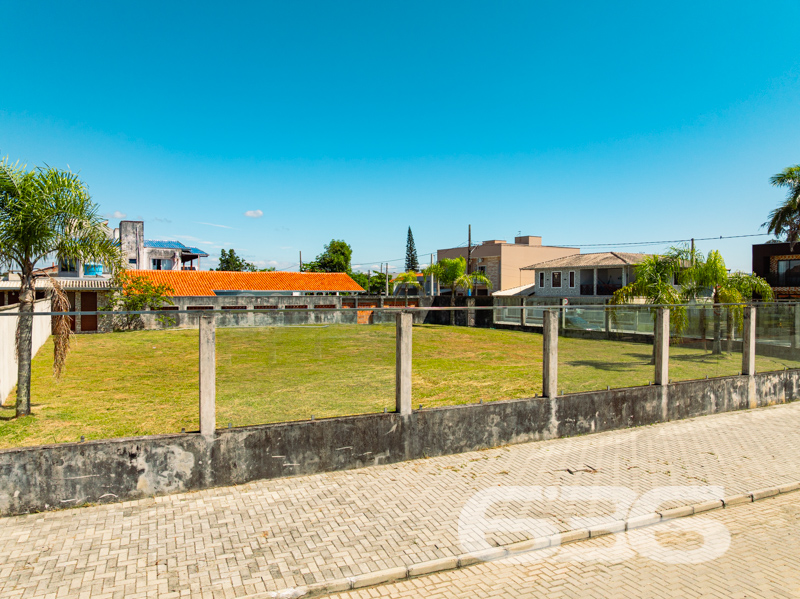 Terreno - Pinheiros - Balneário Barra do Sul