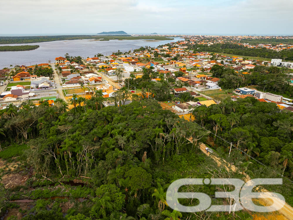 Casa à venda no Costeira, Balneário Barra do Sul |