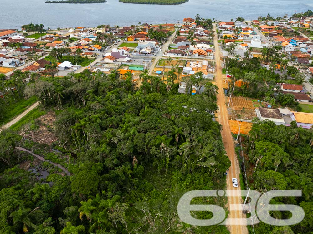 Casa à venda no Costeira, Balneário Barra do Sul |