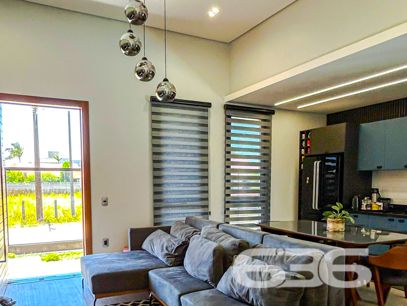 Foto de Casa Térrea Balneário Barra do Sul Costeira 03019037