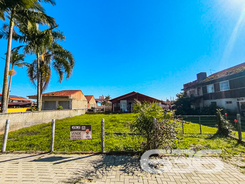 Terreno à venda no Pinheiros, Balneário Barra do S