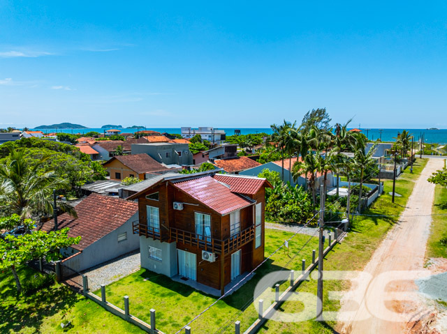 Foto de Sobrado Balneário Barra do Sul Salinas 03018707