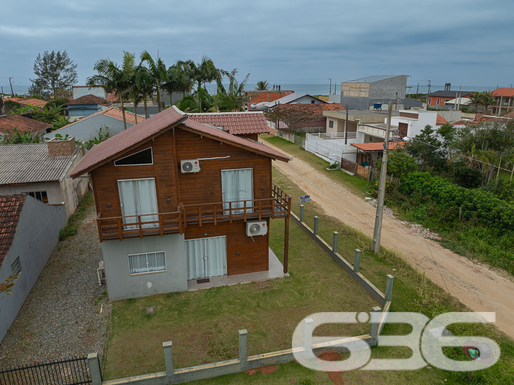 Foto de Sobrado Balneário Barra do Sul Salinas 03018707