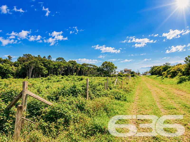 Terreno à venda no Salinas, Balneário Barra do Sul