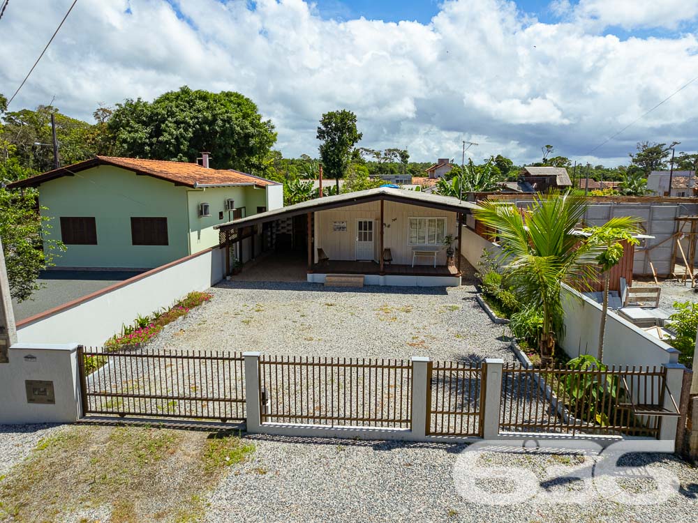 Residência - Salinas - Balneário Barra do Sul