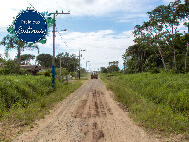 Terreno com 325m², 13 metros de frente para a rua Índico, no bairro Salinas, Balneário Barra do Sul.
Terrenos com vendas parceladas, financiamento direto com a Imobiliária 636. Entrada facilitada e o saldo em até 144 parcelas. (Correção monetária anual pelo IGPM/FGV.)
Terrenos com escritura pública, registro de imóveis, infraestrutura de rede de abastecimento de água, rede elétrica, ruas ensaibradas, e o melhor, os terrenos estão demarcados e limpos, terrenos livres para construção.
Lote com financiamento próprio. Venha conhecer e se apaixonar.
Agende uma visita.
636 Negócios Imobiliários
47 3448-3636 47 99190-0636
Avenida Amandio Cabral, 111 – Centro
Balneário Barra do Sul – Santa Catarina
https://imobiliaria636.com.br