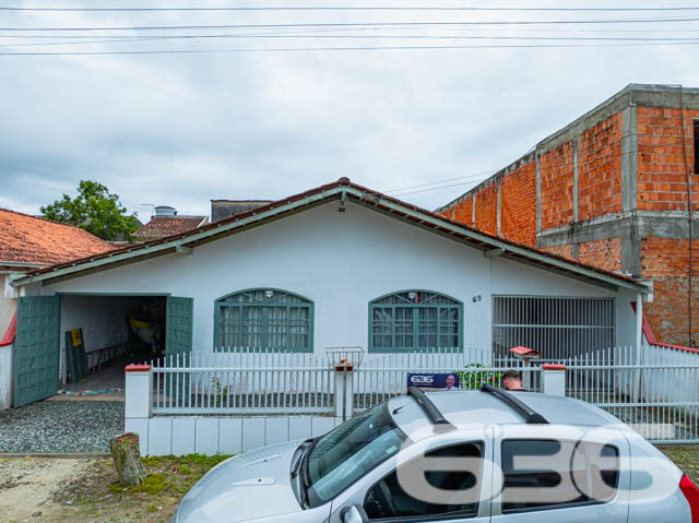 Foto de Casa Térrea Balneário Barra do Sul Costeira 03018907
