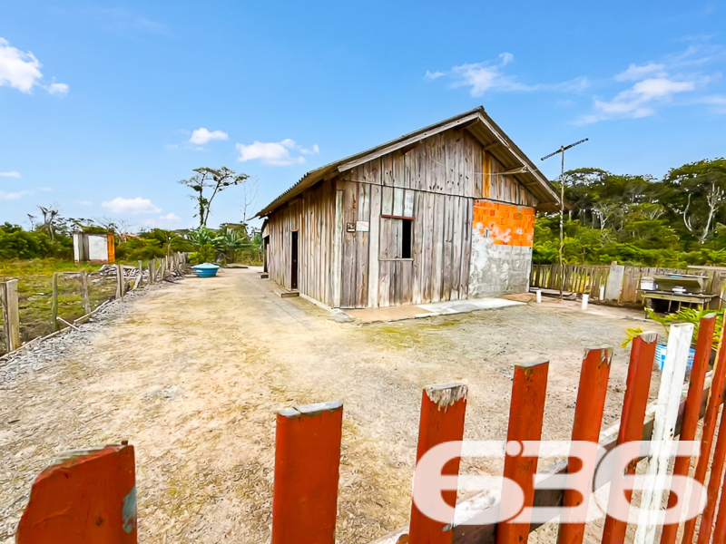 Casa de madeira à venda no Salinas, Balneário Barr