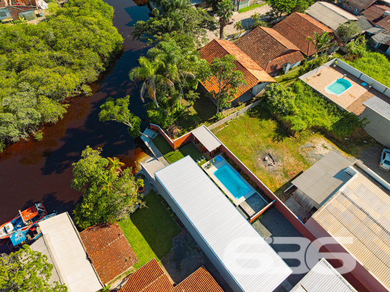 Residência - Centro - Balneário Barra do Sul