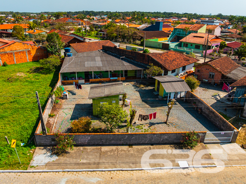 Residência - Costeira - Balneário Barra do Sul